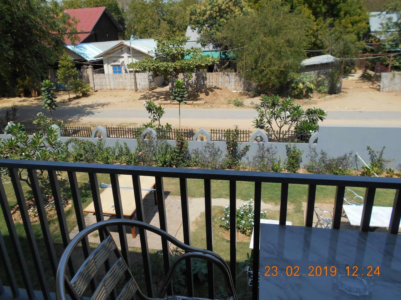Morning Star Guesthouse Nyaung-U Buitenkant foto